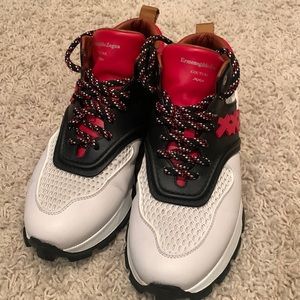 Ermenegildo Zegna Couture men’s sneakers.  Red, black & white leather size 8